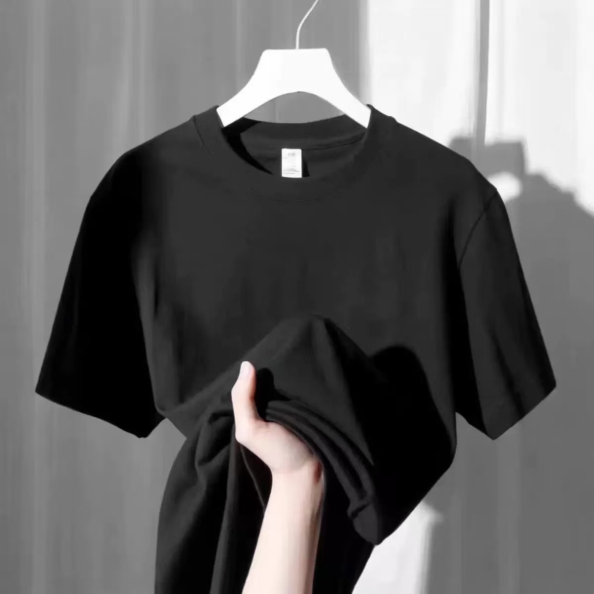 Hola Spain Travel Graphic Tee  - Street Fashion Barcelona ulasan dan harga